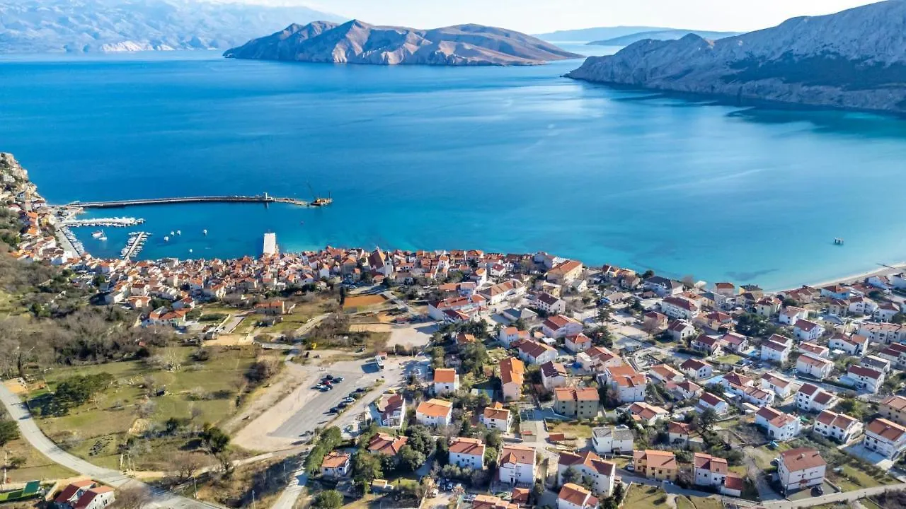 Apartments With A Parking Space Baska, Krk - 19490 Croatia